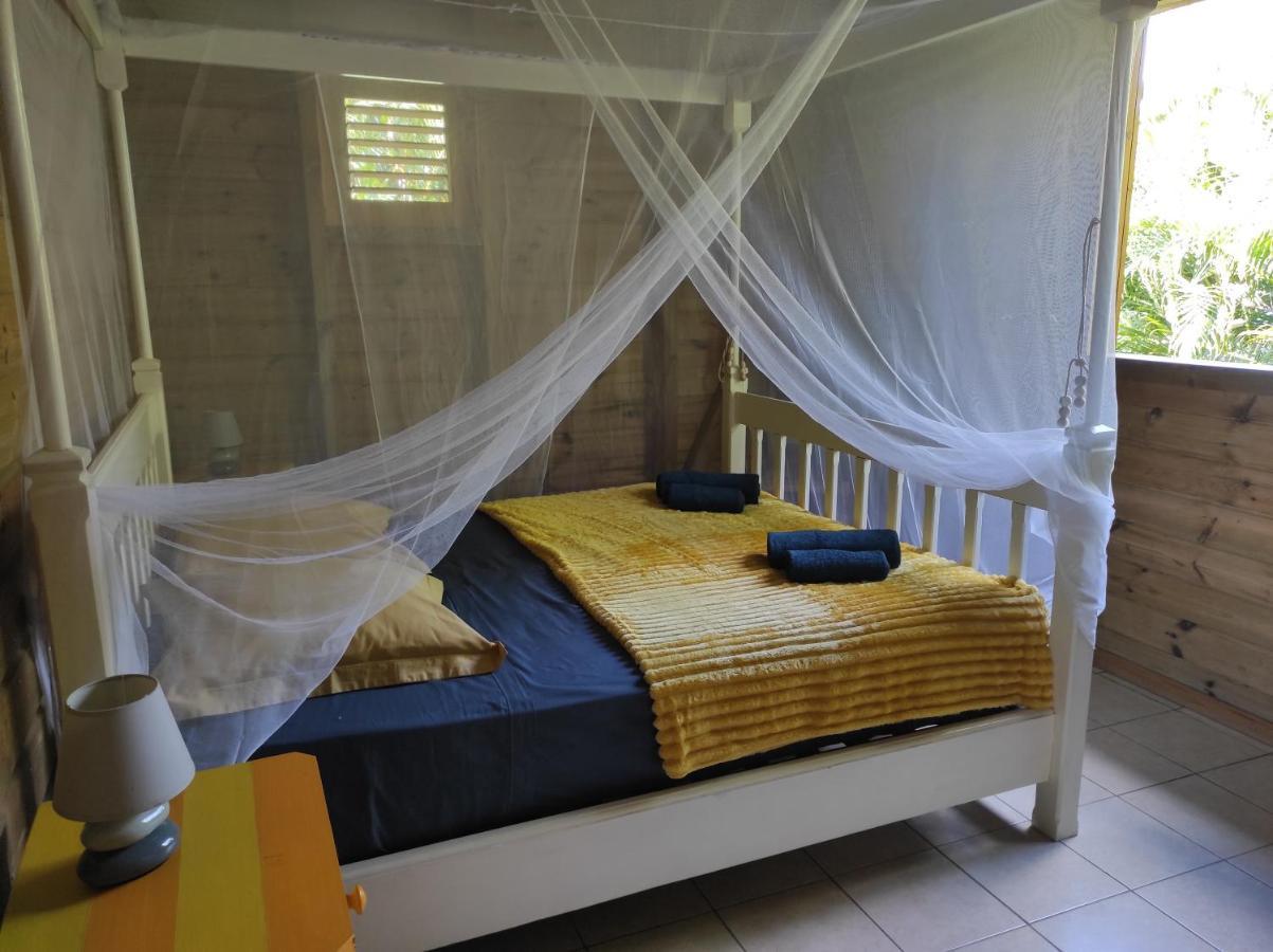 Le Tri Haut De Bellevue - Bungalow Colibri Pointe-Noire Luaran gambar